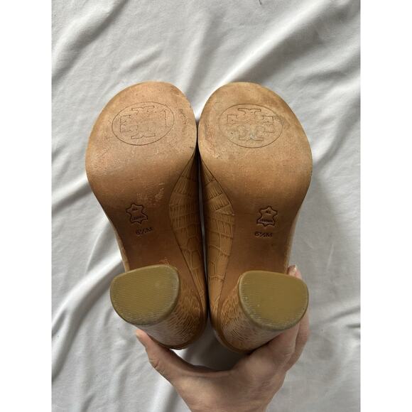 Tory Burch Bria Americana Croc Round Toe Heels Pumps Womens Size 6.5M Tan - Picture 9 of 10